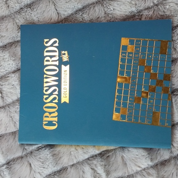 NWOT Crosswords Gold Edition Volume 1 & 2 Bundle Set - Picture 8 of 8